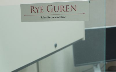 Glass Cubicle Nameplates